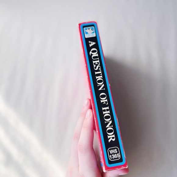 A Question of Honor VHS - Tested 1987 - Picture 7 of 7